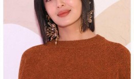 娱乐吃瓜辛芷蕾,娱乐圈的“吃瓜”女王，揭秘幕后故事