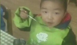 娱乐吃瓜酱被自己蠢哭,一瓜未吃，先被自己蠢哭