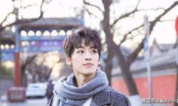 娱乐吃瓜君何洛洛,娱乐吃瓜界的风云人物