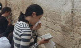 娱乐吃瓜君可怜,揭秘娱乐圈背后的可怜真相